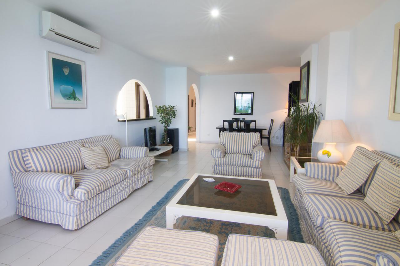 Tuhillo 3B Menyber Apartment เนร์คา ภายนอก รูปภาพ